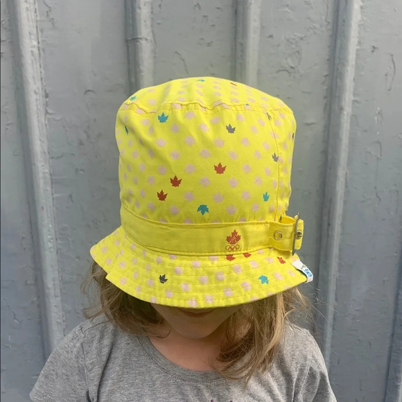 HBC Olympic maple leaf yellow bucket  hat - Picture 1 of 10